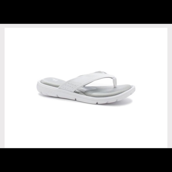 fila white flip flops